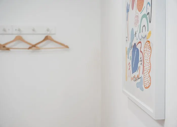 Nyaraló Guestready - Serene Hideout In Downtown *