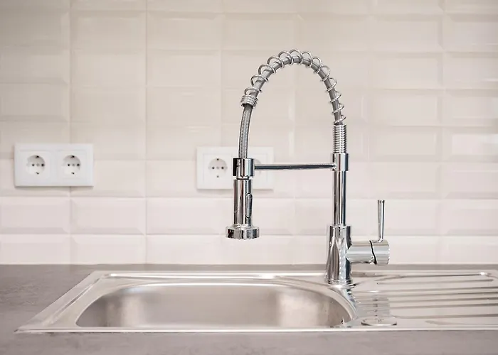 Guestready - Serene Hideout In Downtown