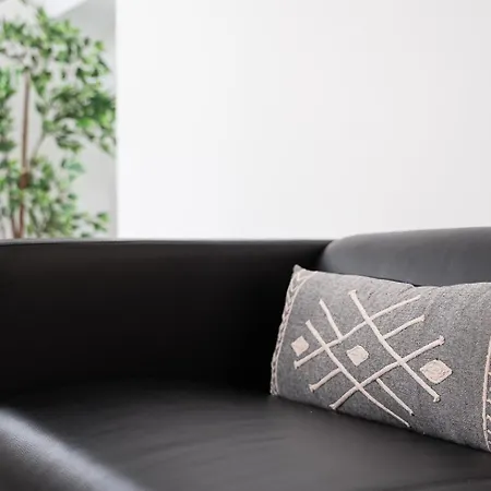 Guestready - Serene Hideout In Downtown *