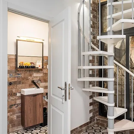 Guestready - Serene Hideout In Downtown