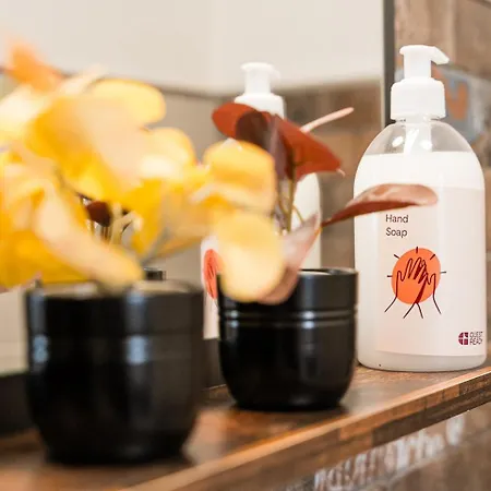 Guestready - Serene Hideout In Downtown 펜션 포르투