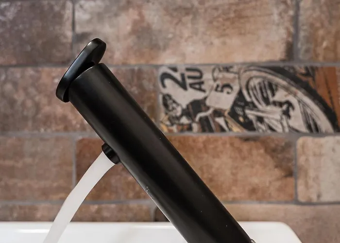 Guestready - Serene Hideout In Downtown Casa de Férias Porto